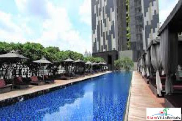 The Circle Condo | Two Bedroom Luxury Condo for Rent a Short Stroll to MRT Phetchaburi-18