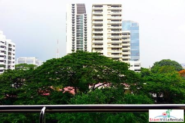 Two bedroom luxury in Sukhumvit 39 at a very affordable price.-13