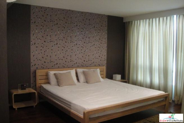 Siri on 8 | One Bedroom for Rent a Short Walk to Nana BTS station!-3