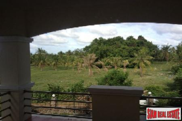5 Bedroom 5 Bathroom House Available in East Pattaya-3