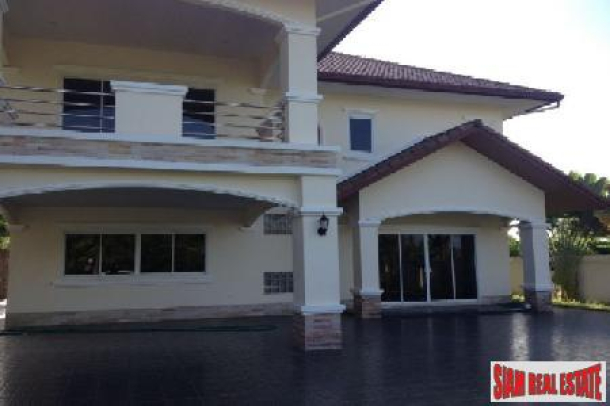 5 Bedroom 5 Bathroom House Available in East Pattaya-1