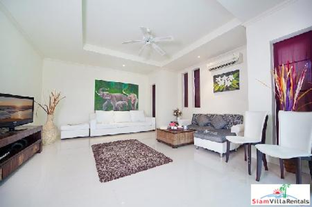Prima 16 | Three-Bedroom Pool Villa in a Secure Green Karon Estate for Holiday Rental-2