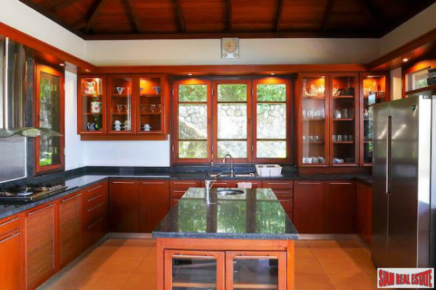 Ayara | An Exclusive Five Bedroom Sea View Villa for Rent in Surin-10