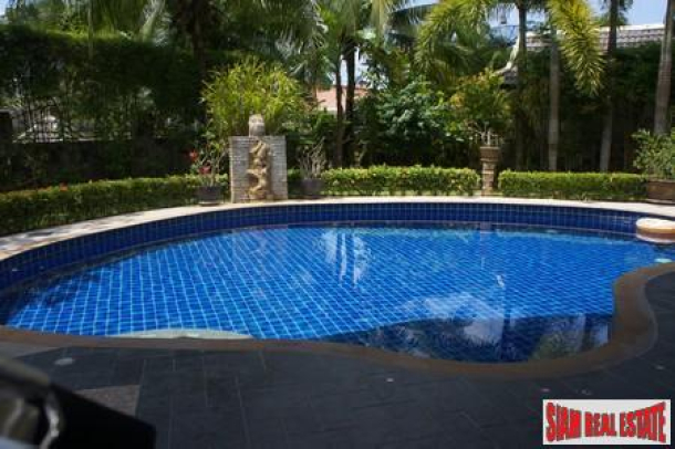 Impressive Tropical-Modern Two-Bedroom Pool Villa in Kathu-6
