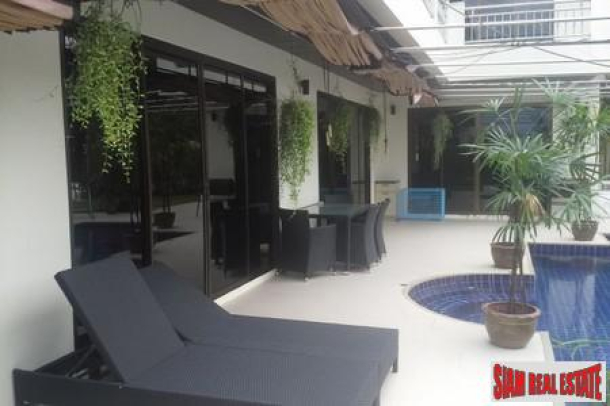Baan Somthavil Condo | Two Bedroom Luxury Condo for Rent in Radjadamri-17