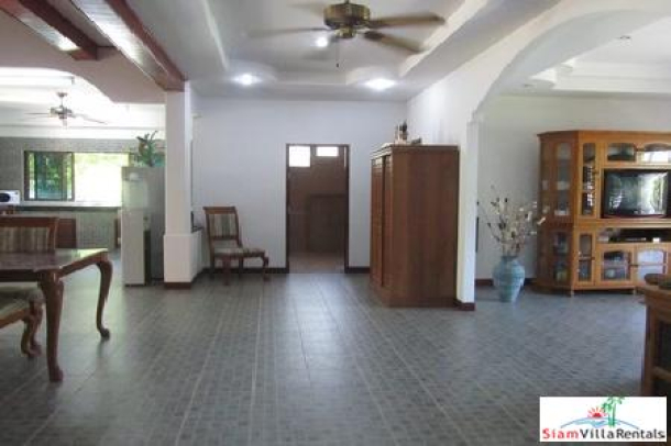 Large Four Bedroom Pool Villa in Rawai for your Holiday-11