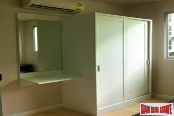 2 Bedroom 2 Bathroom Modern Condominium - North Pattaya-8