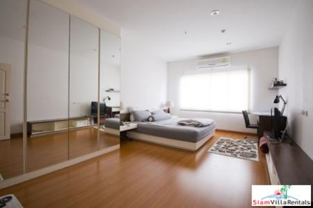 Well-Designed One-Bedroom Condominium in Phuket Town-4