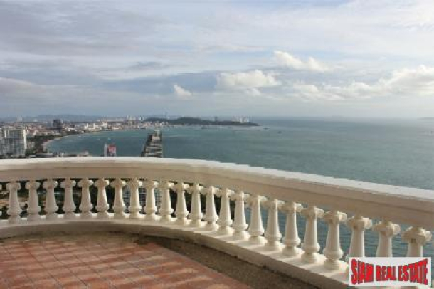 Two Level Penthouse Apartment In Ideal Location With Great Views - North Pattaya-2