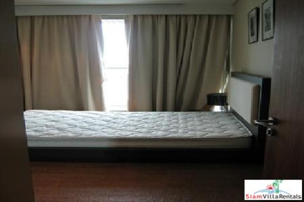 2 bedrooms condo with lake view Asoke/Sukhumvit BTS and MRT station.-6