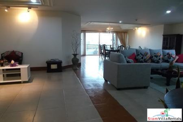 The Residence @ 26 | A Truly Stunning 380 sqm Furnished Apartment at Sukhumvit 26, Phrom Phong-1