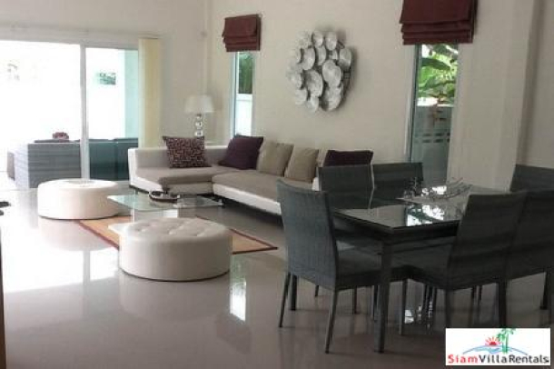 Three-Bedroom House with Pool in West Hua Hin-15