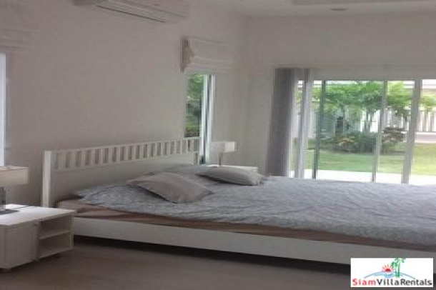 Three-Bedroom House with Pool in Hua Hin West-2