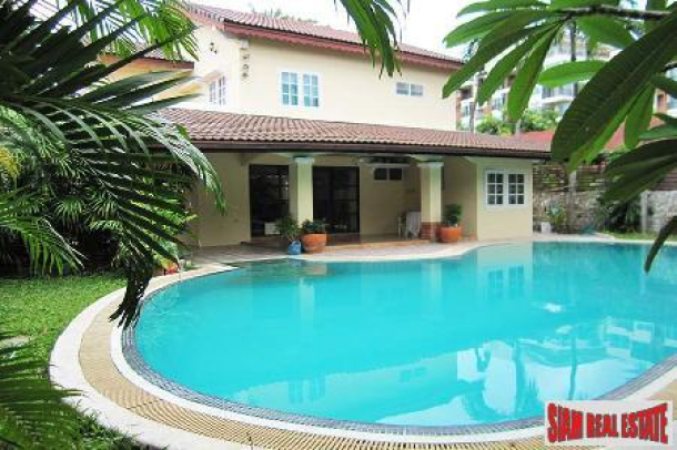 3 Bedroom Detached Villa For Long Term Rent - South Pattaya-1