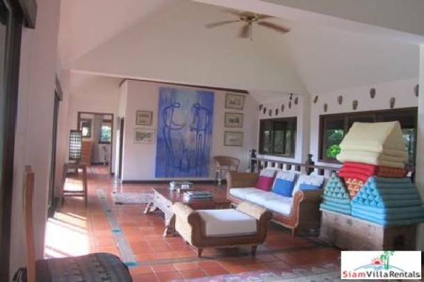 Mountainside Three-Bedroom Holiday Garden Villa with Pool above Patong-16