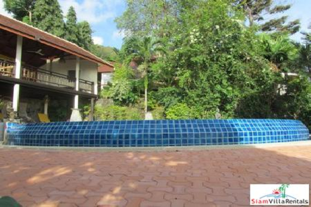 Mountainside Three-Bedroom Holiday Garden Villa with Pool above Patong-2