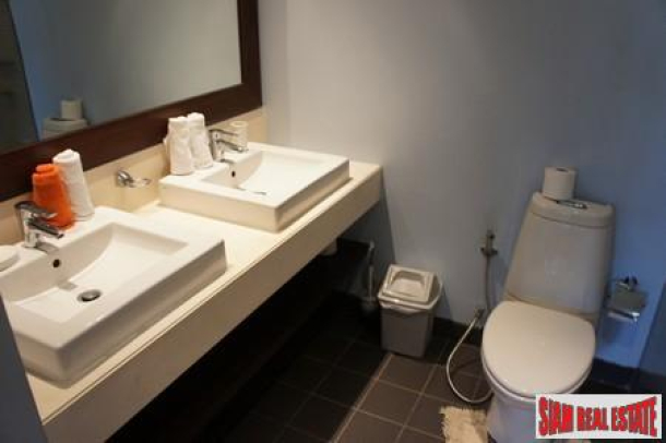 Two-Bedroom Apartment in Great Bang Tao Development-8