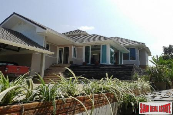 Superb Property With 5 Bedrooms & 7 Bathrooms - Bang Saray-1