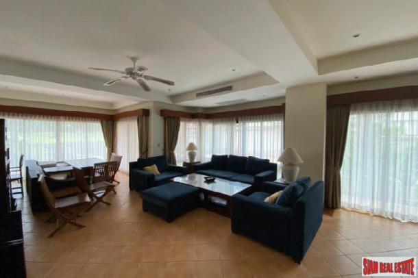 1 Bedroom Apartment In a Quality Beach Resort Area - South Pattaya-8
