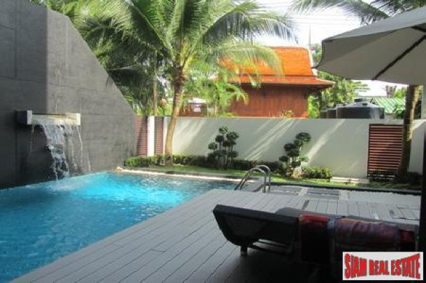 Three-bedroom home in good Chalong residential area-17