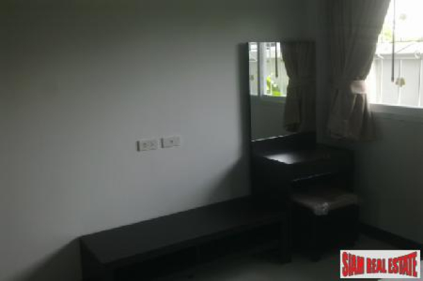 Three-bedroom home in good Chalong residential area-16