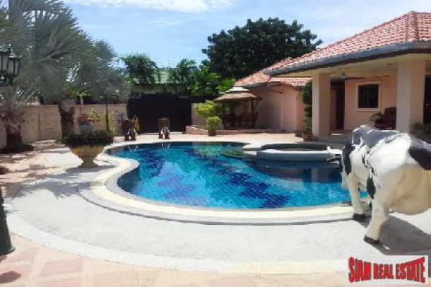 New 5 Bedroom House With Additional Guest House - East Pattaya-3