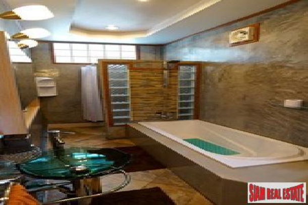 Four-bedroom sea view villa in exclusive Kantiang Bay suburb-10