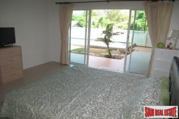 Two-bedroom Rawai home with private entertaining area and swimming pool-10