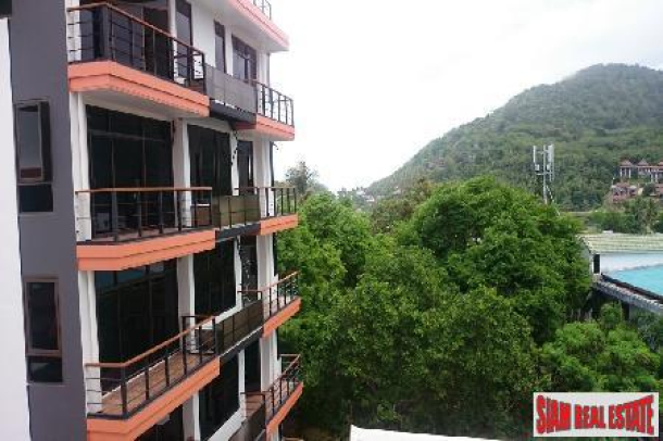 New one and two-bedroom condominiums in Nai Harn close to the beach-18