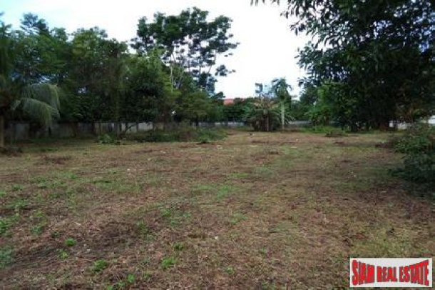 8,652 sqm Flat land in Thalang near the main road and close to all amenities-1