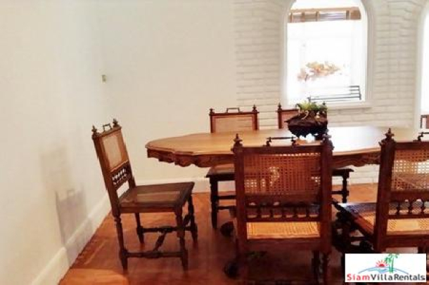 Four-bedroom fully furnished house in Rawai right by the beach-8