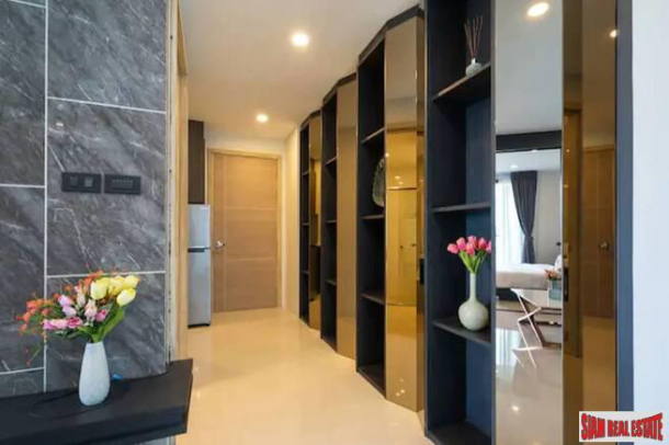 Modern three-bedroom villa in popular Rawai residential location-25