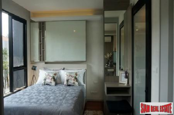 Modern three-bedroom villa in popular Rawai residential location-17