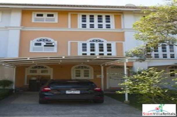 Three-bedroom townhouse in centrally located Boat Lagoon with mooring-3
