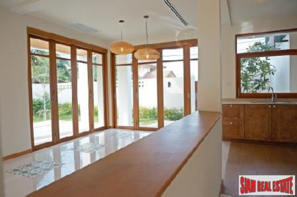 Three-bedroom detached private villa in popular Rawai residential area-12