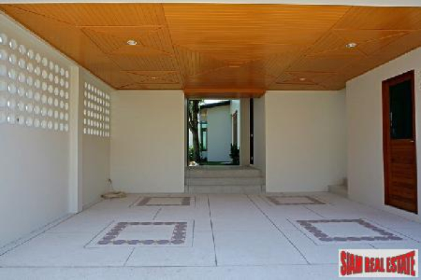 Three-bedroom detached private villa in popular Rawai residential area-5