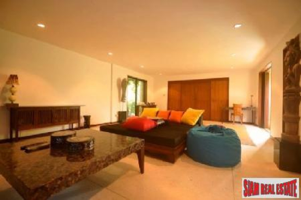 Baan Kata | Four Bedroom Luxury Pool Villa on Kata Headland-11