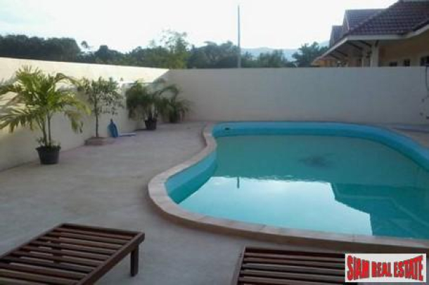 3 Bed Modern Villa With Pool Access-5