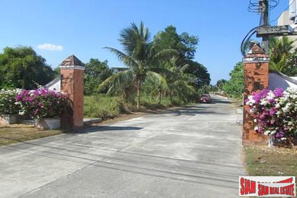 Last Plot Available! 1888 sqm Land for sale. Upper seaview and golf course view. Ideal to build 1-2 villas.-9