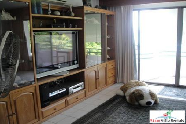 Three-bedroom house in Patong with great city and sea views-11