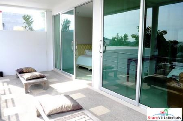 Modern three-bedroom private pool villa in quiet Rawai location-12