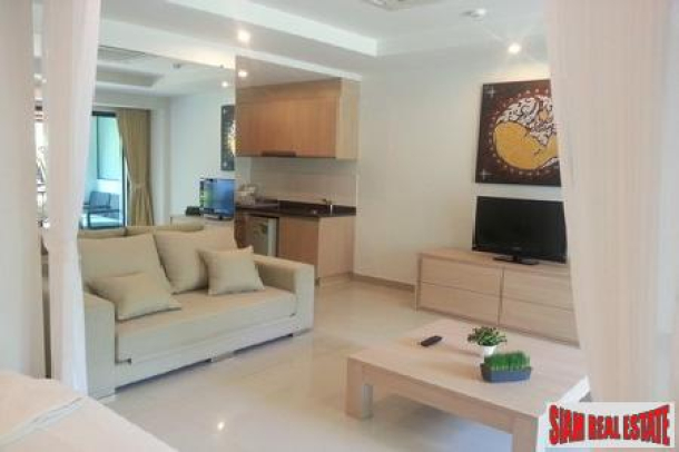 Surin Sabai Apartment | Renovated One Bedroom Modern Studio Apartment for Sale-1