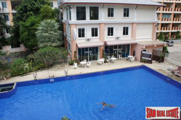 Two-bedroom modern apartment in Rawai with excellent outdoor facilities-1
