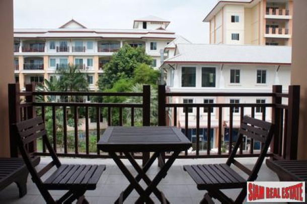 Two-bedroom modern apartment in Rawai with excellent outdoor facilities-15