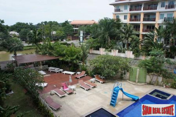 Two-bedroom modern apartment in Rawai with excellent outdoor facilities-18