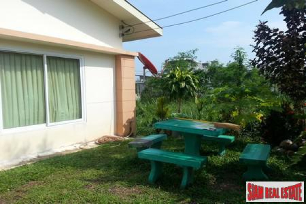 Small Modern 2 Bed Detached Thai House-4