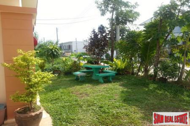 Small Modern 2 Bed Detached Thai House-8