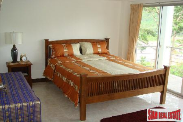 Fully Furnished 2 Bedroom Condominium for Sale at Patong-4
