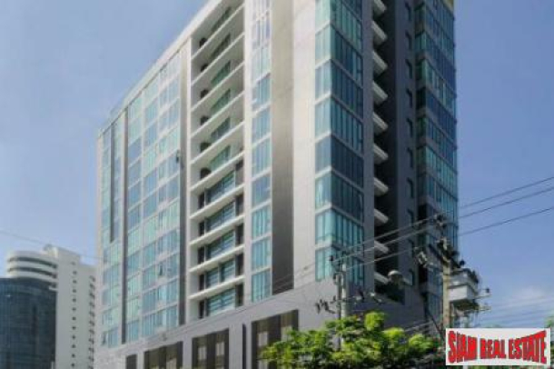 One-bedroom modern condominium in good location with excellent on site facilities-1