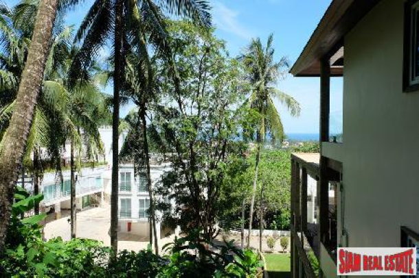 Three-bedroom private pool villa in secure popular residential area - Laguna Phuket-16